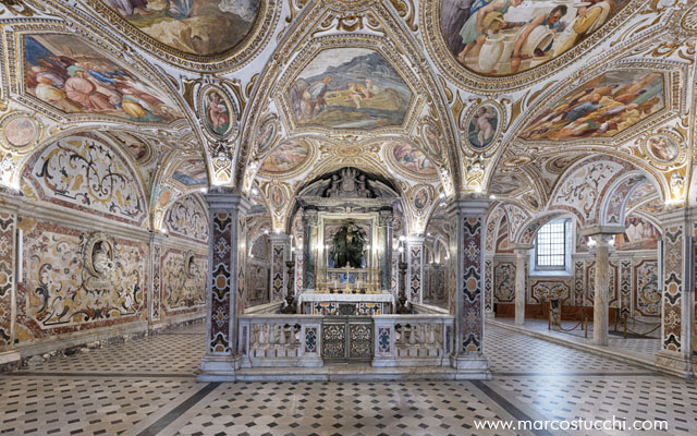 La cripta della Cattedrale di Salerno